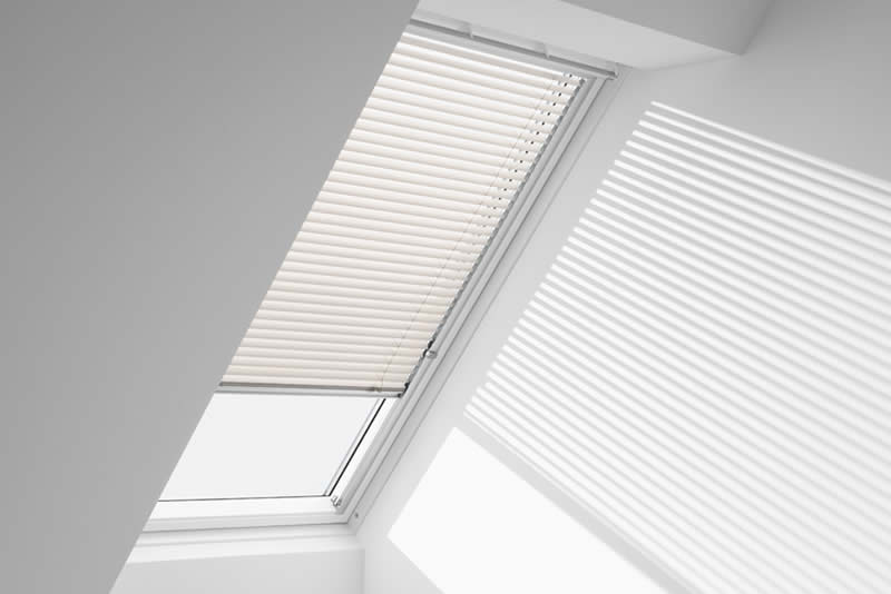 VELUX & ROTA & FAKRO TAVAN CAMI PERDESİ